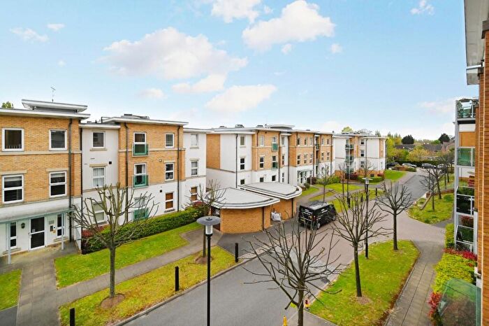 2 Bedroom Apartment To Rent In Highbury Drive, Leatherhead, KT22