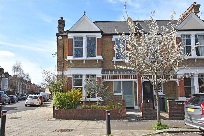 5 Bedroom End Of Terrace House For Sale In Manor Lane, Hither Green, London, SE13