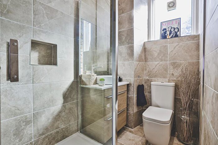 4 Bedroom Flat To Rent In Hartington Road, Upper Flat, AB10