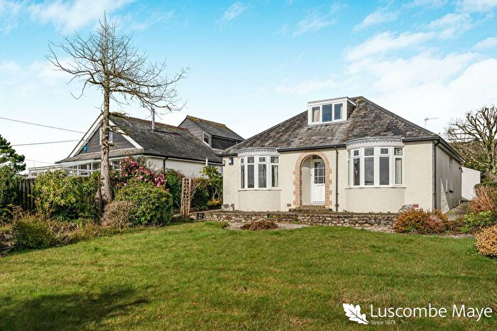 2 Bedroom Bungalow For Sale In Harwell Lane, South Brent, TQ10