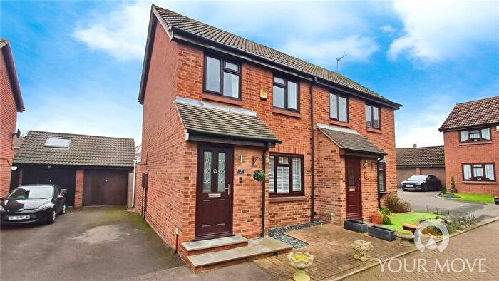 2 Bedroom Semi-Detached House For Sale In Mallow Close, Northfleet, Gravesend, Kent, DA11