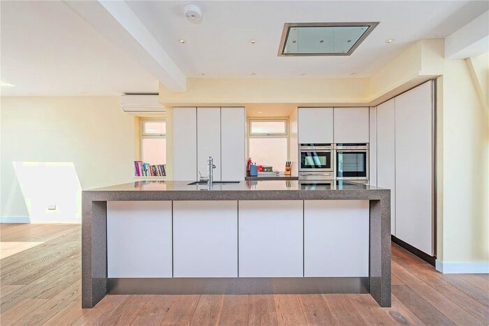 3 Bedroom Maisonette To Rent In Colville Road, London, W11