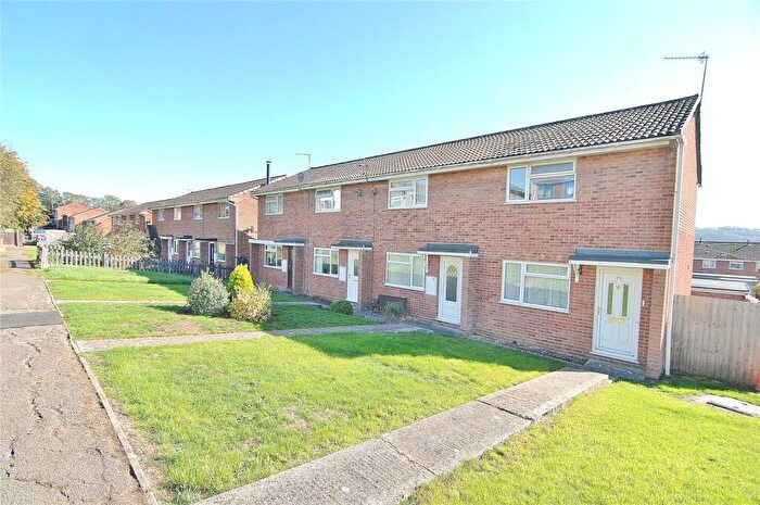 2 Bedroom End Of Terrace House For Sale In The Bassetts, Stroud, Gloucestershire, GL5