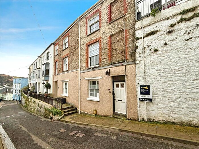 2 Bedroom Flat For Sale In Fore Street, Ilfracombe, Devon, EX34