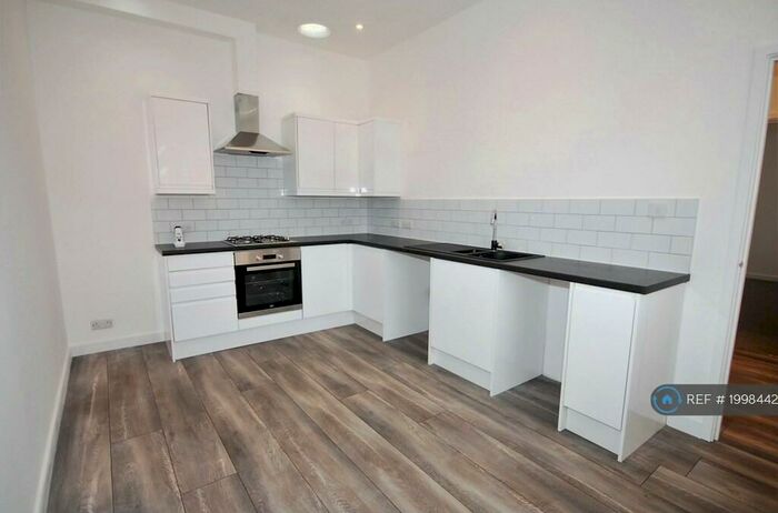 2 Bedroom Terraced House To Rent In Manifold Road, Eastbourne, BN22