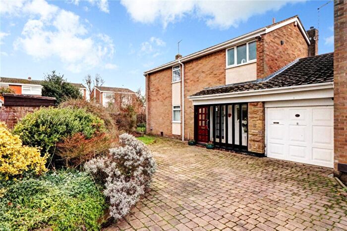 3 Bedroom Link Detached House For Sale In The Oval, Dairy Lane, Houghton Le Spring, Tyne And Wear, DH4