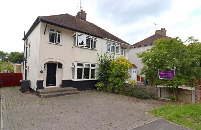 3 Bedroom Semi Detached House For Sale In Stile Lane, Rayleigh, SS6