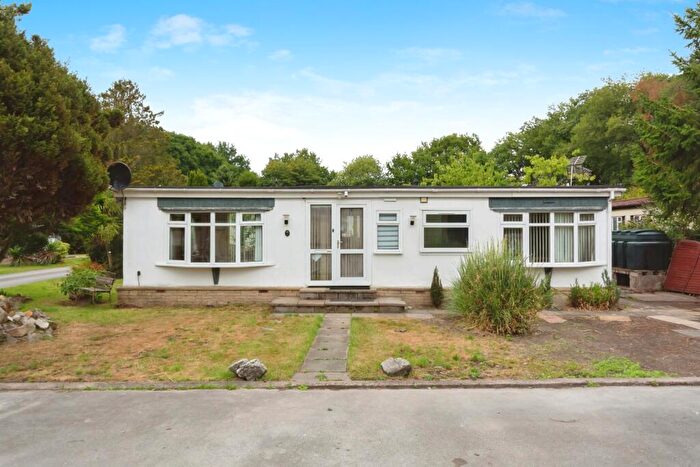 2 Bedroom Mobile Home For Sale In Woodside Park, Juggins Lane, Earlswood, Solihull, B94