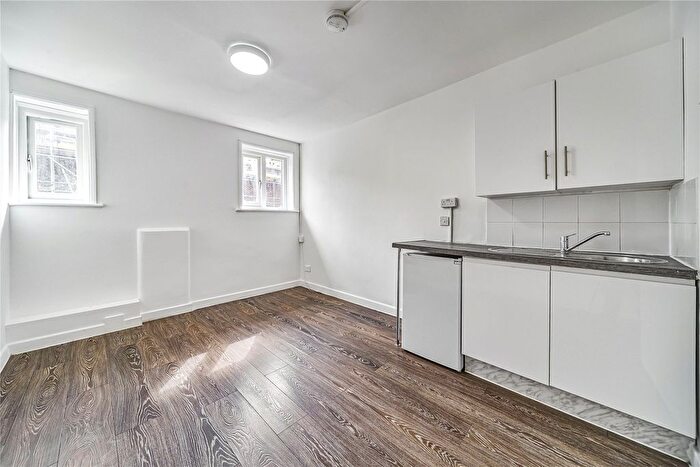 Studio To Rent In Coldharbour Lane, London, SW9