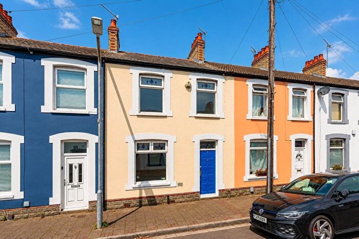 2 Bedroom Terraced House For Sale In Arthur Street, Adamsdown, Cardiff, CF24