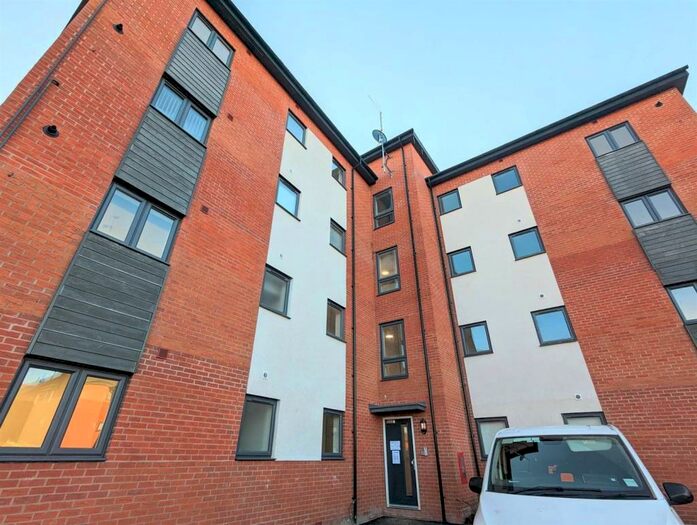 1 Bedroom Apartment To Rent In Ascot Way, Birmingham, B31