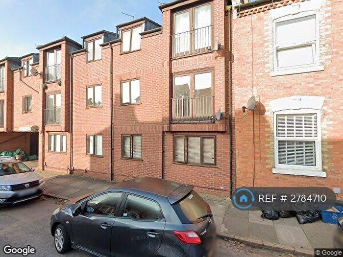 2 Bedroom Flat To Rent In Vernon Court, Northampton, NN1