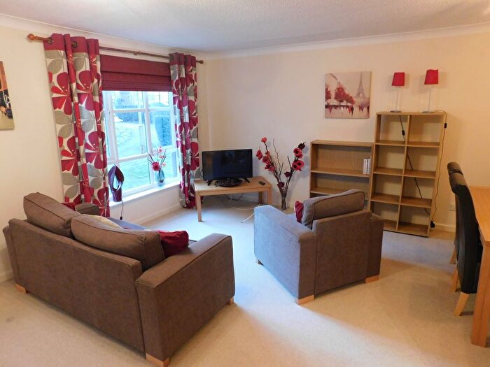 2 Bedroom Flat To Rent In , Russell Gardens, Edinburgh, EH12