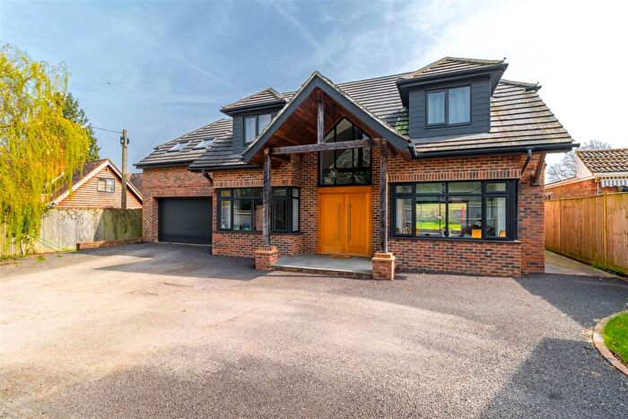 5 Bedroom House For Sale In Water Lane, Storrington, Pulborough, RH20