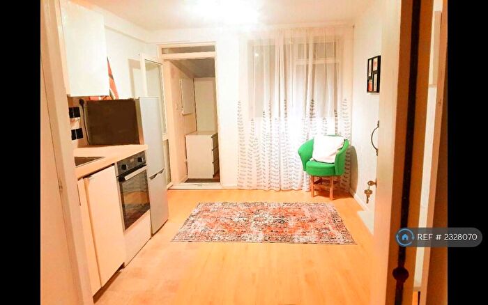 1 Bedroom Flat To Rent In London, London, NW9