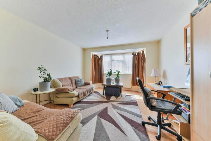 3 Bedroom Property To Rent In Colman Road, Beckton, London, E16