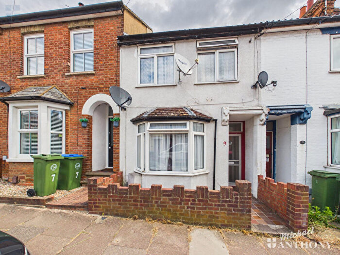 5 Bedroom Terraced House For Sale In Eastern Street, Aylesbury, HP20