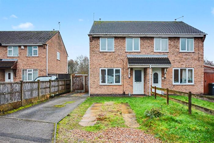 3 Bedroom Semi Detached House For Sale In Rodney Way, Ilkeston, DE7