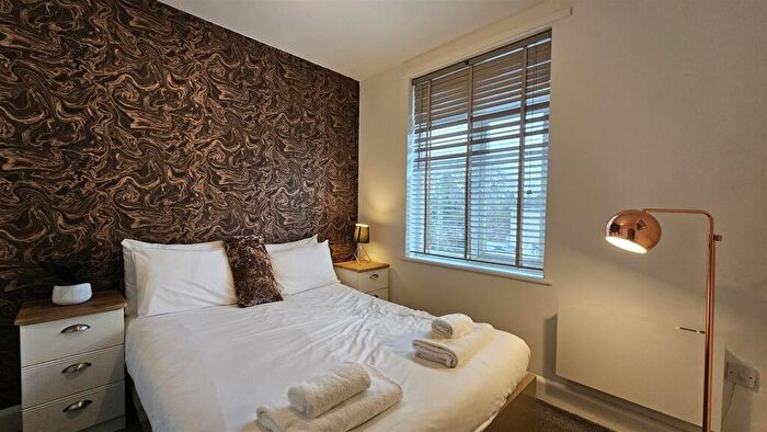 2 Bedroom Flat To Rent In Arbury View, Arbury Road, Cambridge, CB4