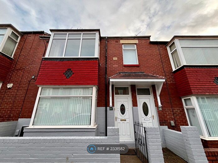 3 Bedroom Flat To Rent In Birchington Avenue, South Shields, NE33