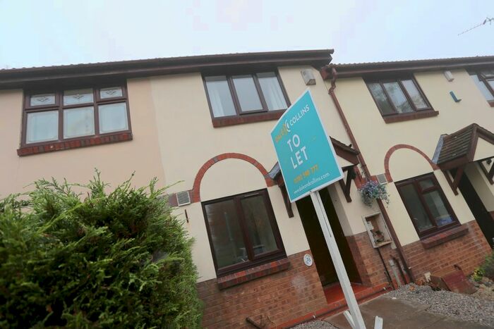 2 Bedroom Town House To Rent In Falcon Road, Meir Park ST3