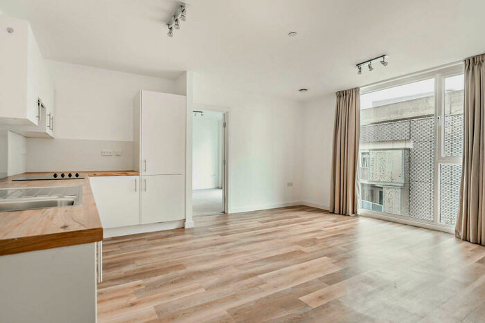 2 Bedroom Apartment To Rent In The Wullcomb, Highcross Street, Leicester, LE1