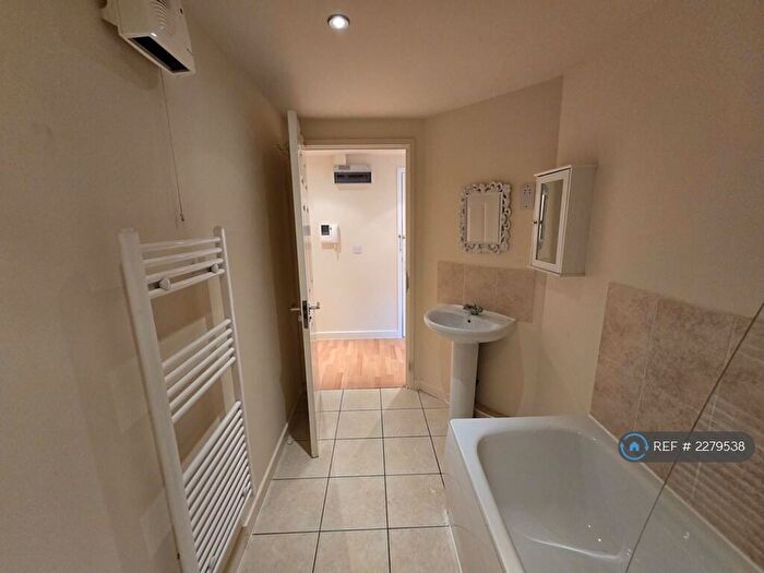 1 Bedroom Flat To Rent In Wilson Place, Manchester, M3