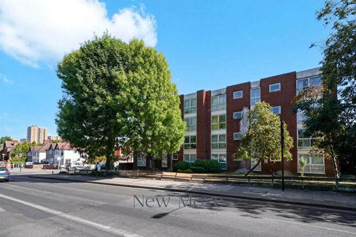 1 Bedroom Flat For Sale In Talbot Road | Wembley| | New Move Estate Agents, HA0