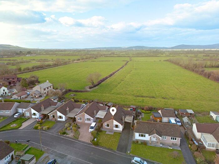 3 Bedroom Bungalow For Sale In Merryfield, Mark, Highbridge, TA9