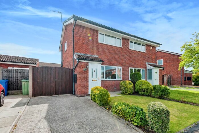 2 Bedroom Semi-Detached House For Sale In Redbourne Drive, Widnes, Cheshire, WA8