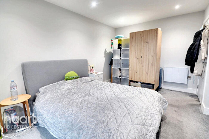 2 Bedroom Apartment For Sale In Northgate Street, Leicester, LE3