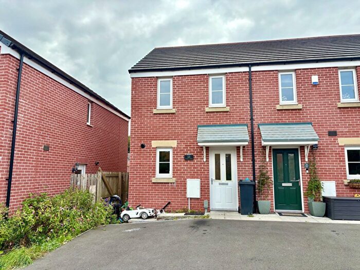 2 Bedroom End Terrace House For Sale In Ffordd Cynon, Rhos, Pontardawe, Swansea., SA8