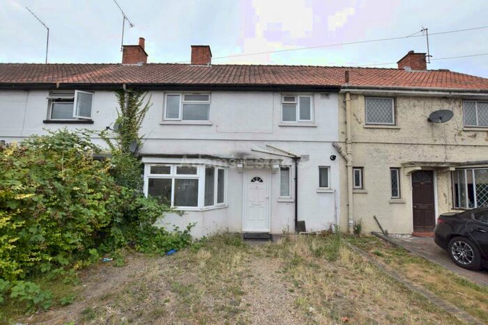 4 Bedroom Terraced House To Rent In Basingstoke Road, Reading, RG2