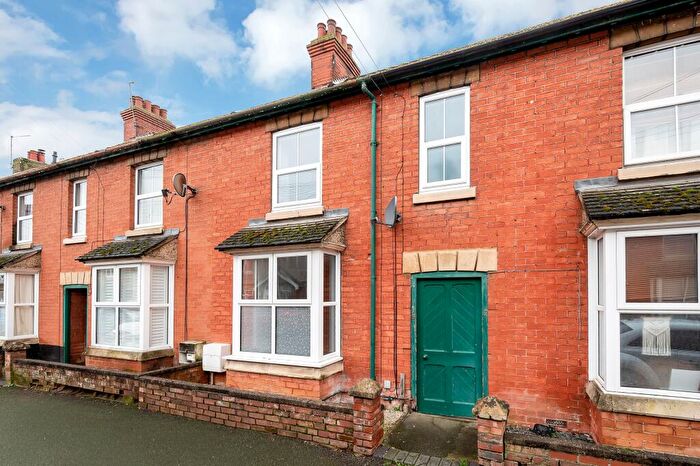 2 Bedroom Terraced House To Rent In Kings Road, Oakham, LE15