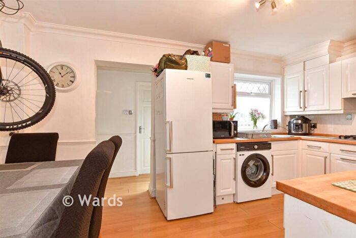 3 Bedroom End Of Terrace House For Sale In Wainscott Walk, Wainscott, Rochester, Kent, ME2