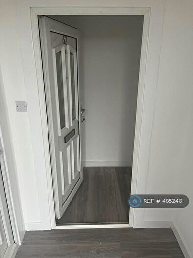 1 Bedroom Flat To Rent In West Main Street, Harthill, ML7