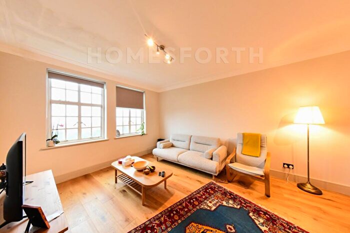 1 Bedroom Flat To Rent In Hillside Court, Finchley Road, Hampstead, NW3