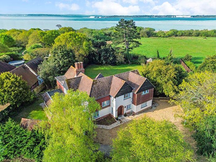 5 Bedroom Detached House For Sale In Cowes Lane, Warsash, SO31