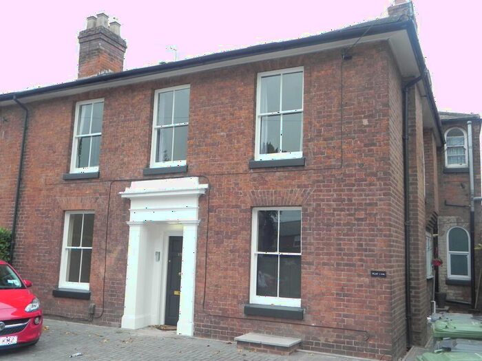 1 Bedroom Apartment To Rent In Comberton Road, Kidderminster, Worcestershire, DY10