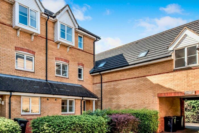 3 Bedroom Town House To Rent In The Sidings, Redwood Grove, Bedford, MK42
