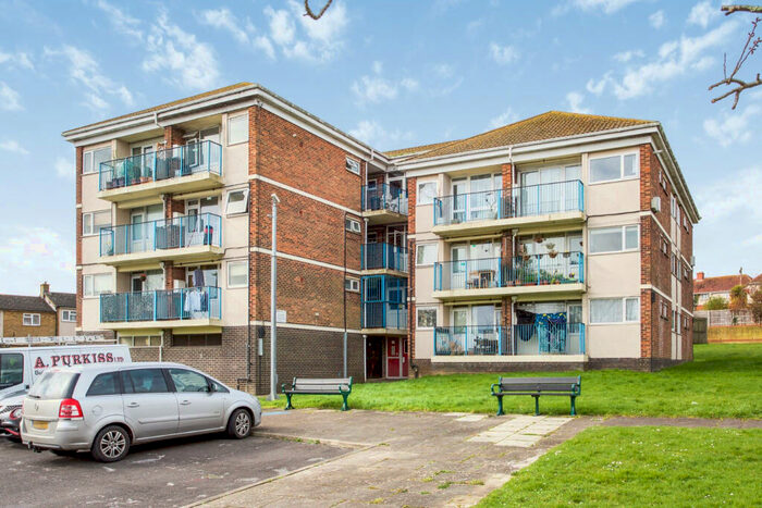 Flat To Rent In Hewett Close, Titchfield, PO14