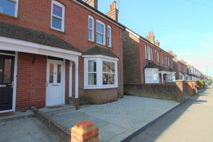 3 Bedroom Semi-Detached House To Rent In Kempshott Road, Horsham, West Sussex, RH12