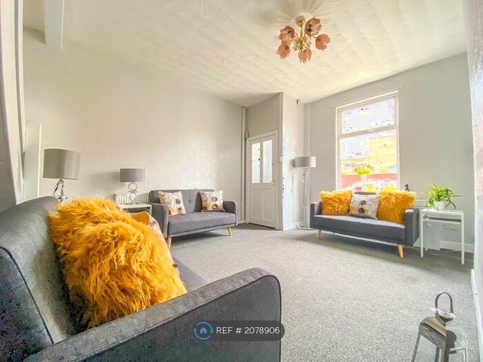 3 Bedroom Terraced House To Rent In New Wellington Street, Blackburn, BB2