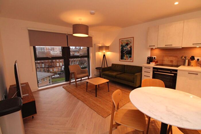 2 Bedroom Flat To Rent In Minerva Way, Glasgow, G3