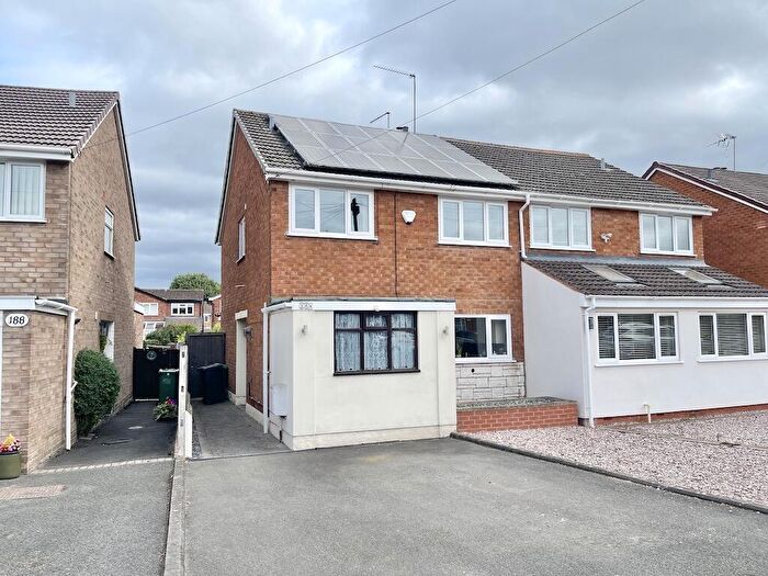 3 Bedroom Semi-Detached House For Sale In Norton - Leavale Road, DY8