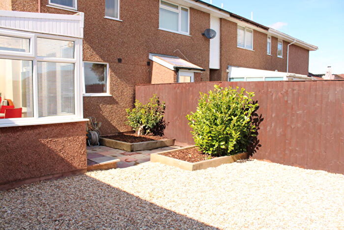 2 Bedroom End Of Terrace House For Sale In Catalina Close, Honiton, EX14