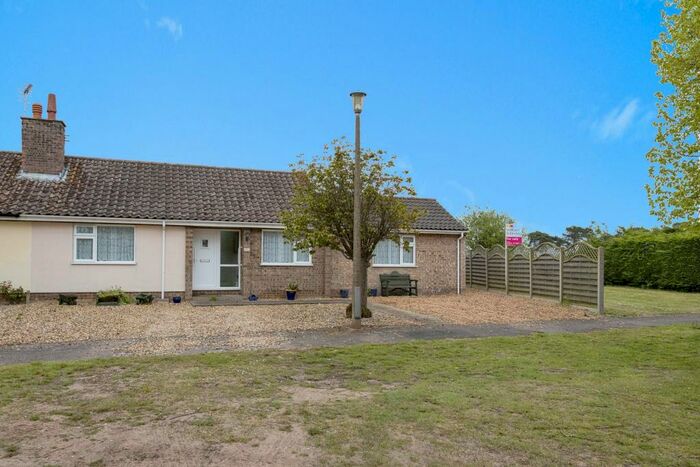 2 Bedroom Bungalow To Rent In Wingfield Avenue, Lakenheath, Brandon, IP27