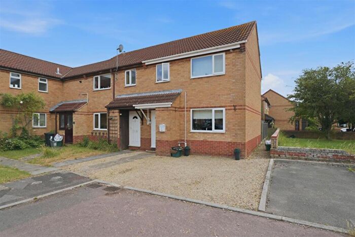 3 Bedroom End Of Terrace House For Sale In Pye Croft, Bradley Stoke, Bristol, BS32
