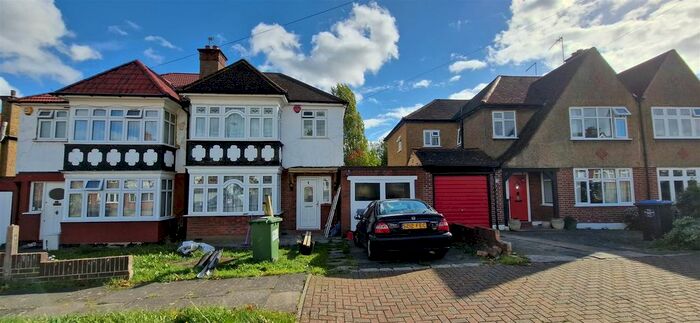3 Bedroom Semi-Detached House To Rent In Rydal Gardens, Wembley, HA9