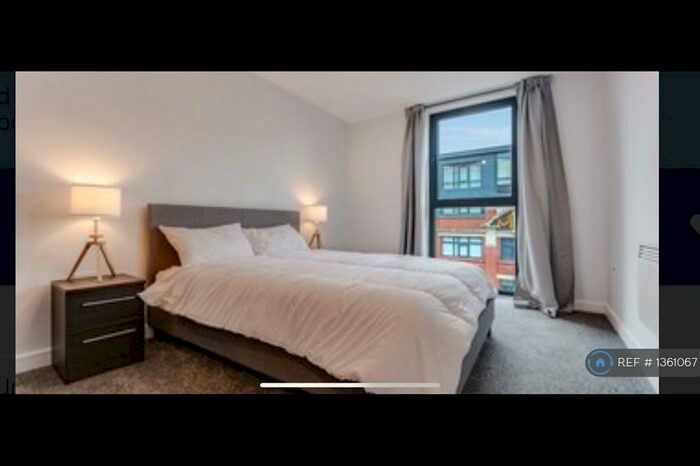 2 Bedroom Flat To Rent In The Forge, Birmingham, B12